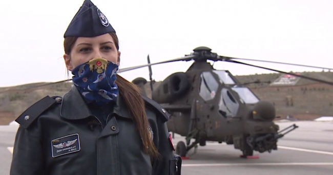 Pilot ve komiser yardımcısı Özge Karabulut / Fotoğraf: TRT Haber